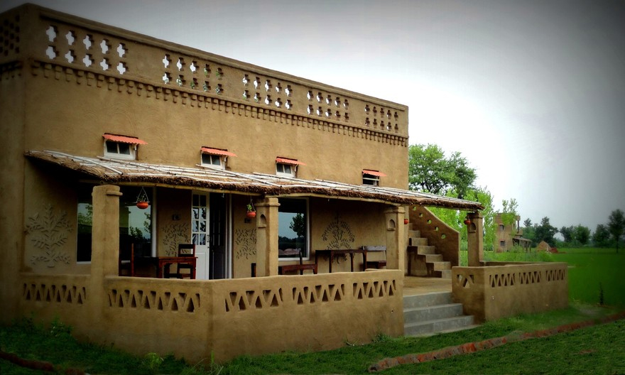 Traditional Family Homes of North India; The Joy of Living Together
