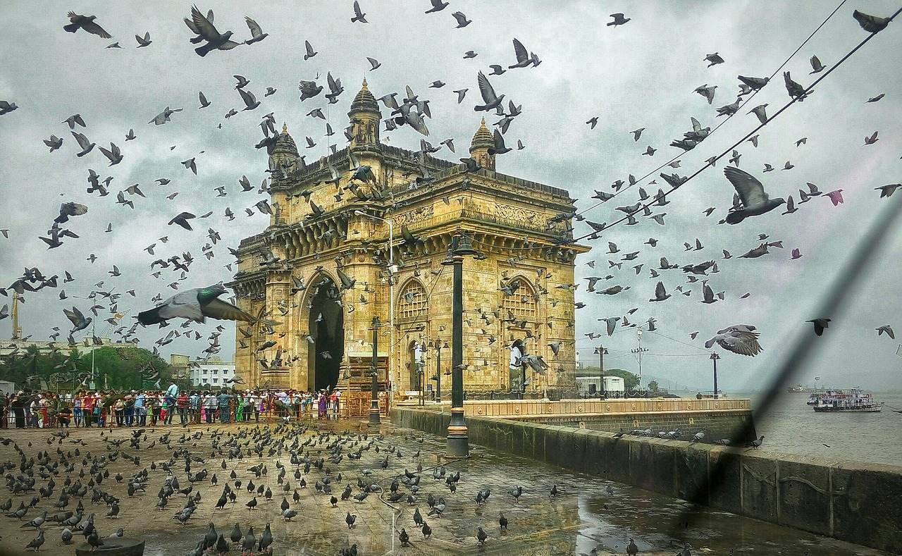 3 Famous Historical Places in Mumbai To Explore