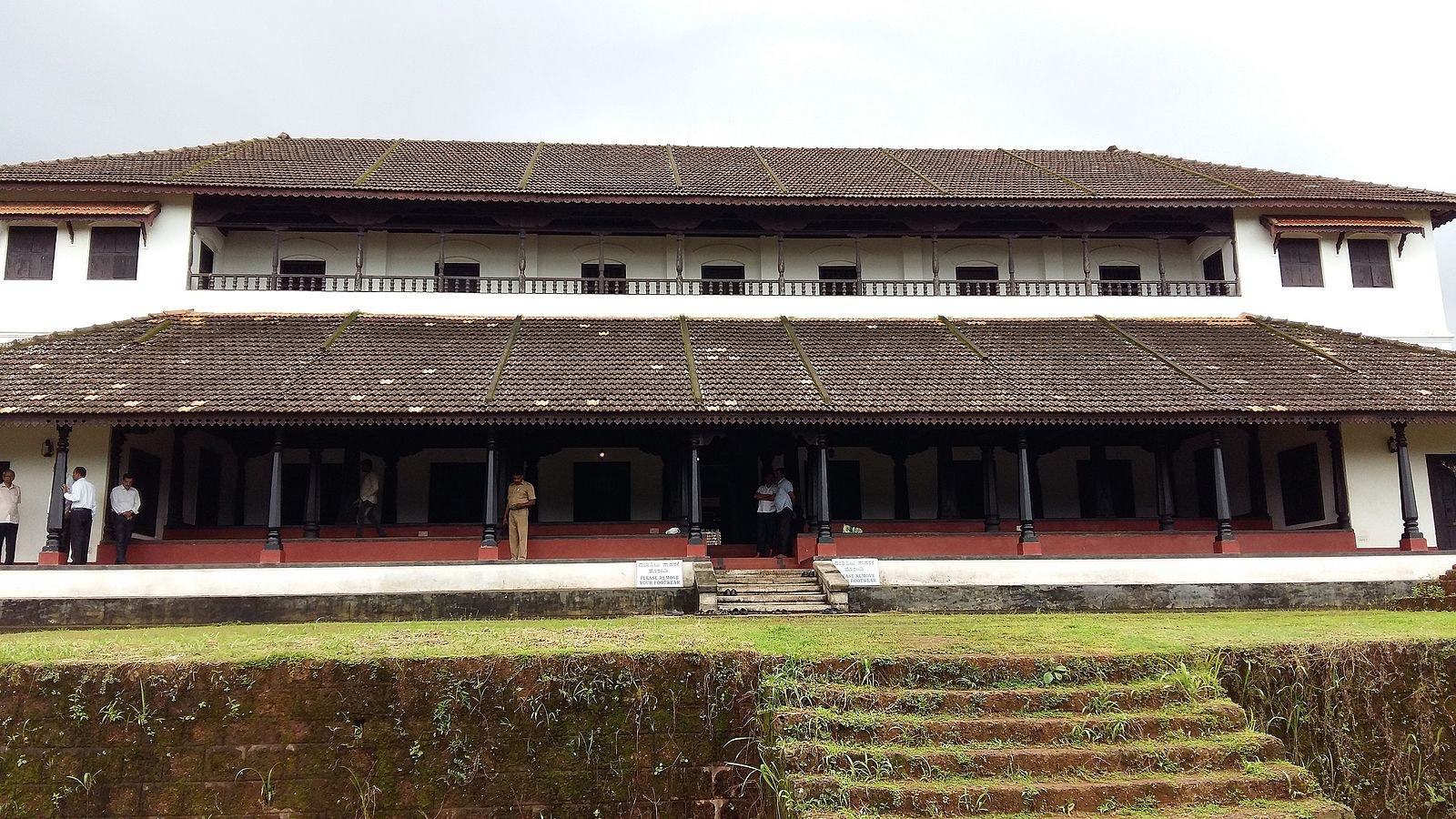 Traditional-Homes-of-South-India-Karnataka-Guttu-Mane