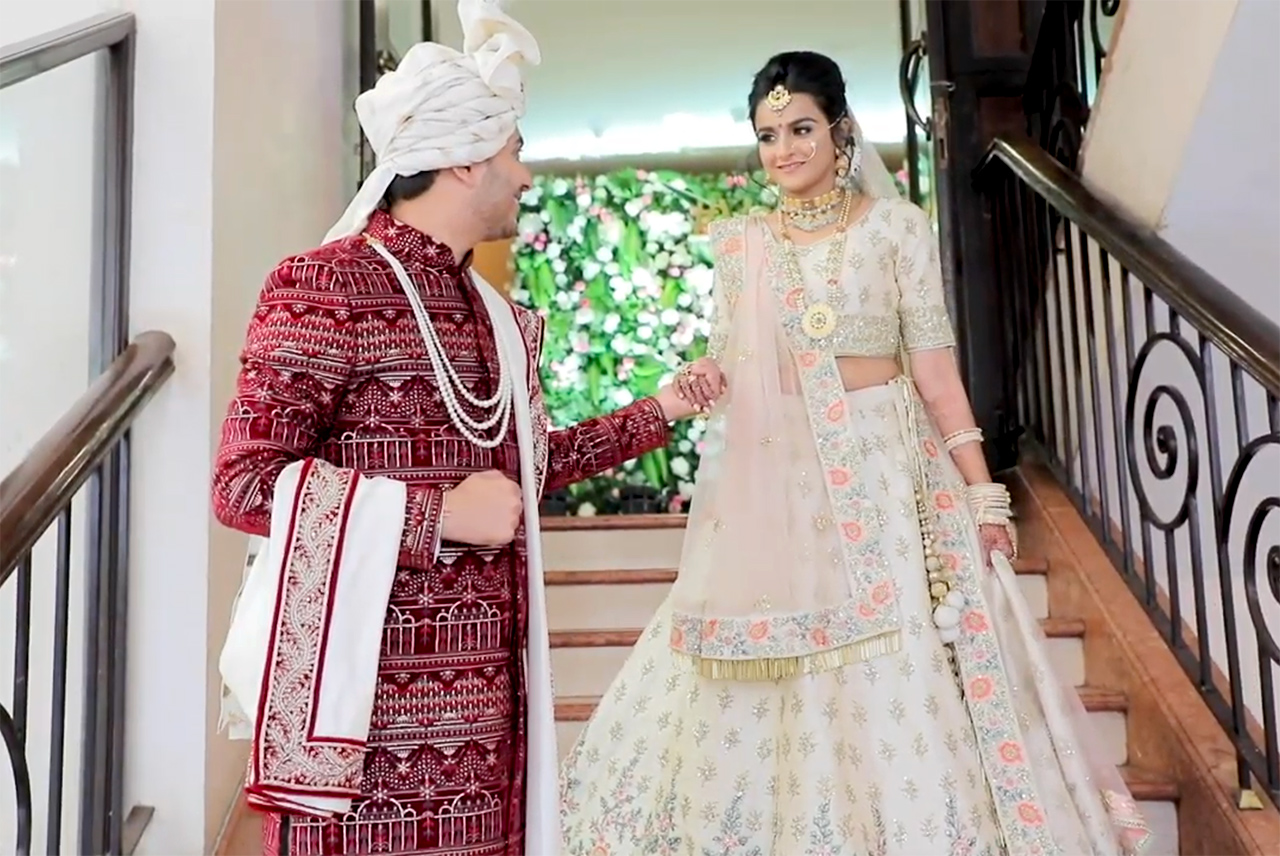 Traditional-Dresses-of-Gujarat-Wedding
