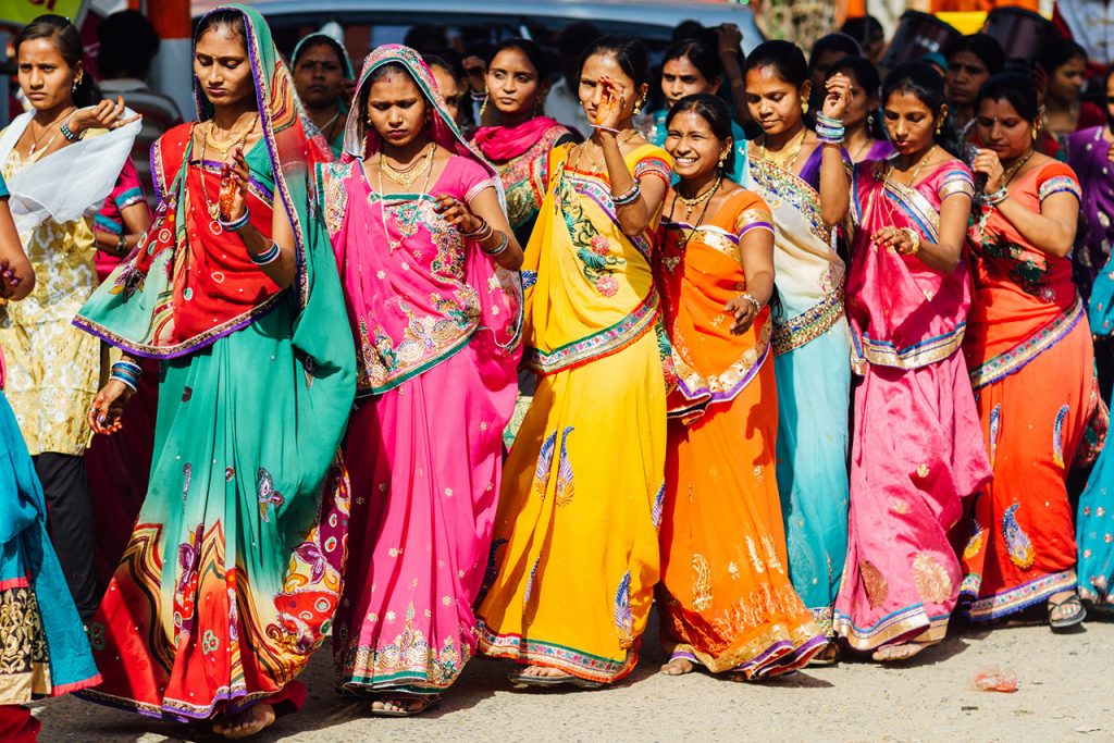 Traditional Dresses of Gujarat Vibrant, Colourful and Mesmerizing