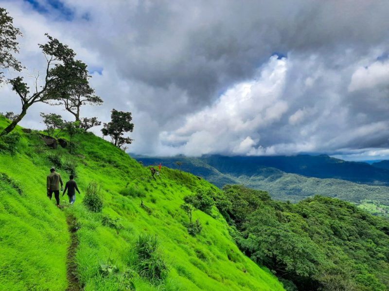 karnataka tourist places trekking