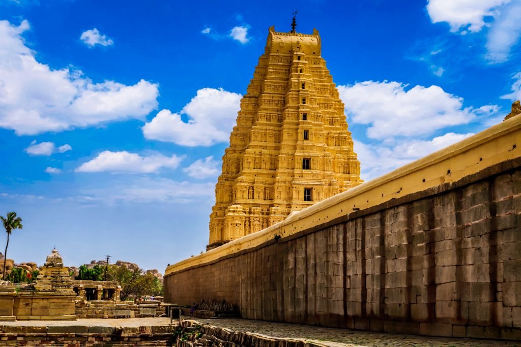 Historical Places in Karnataka-Virupaksha's Temple
