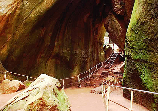 Historical Places in Kerala-Edakkal Caves