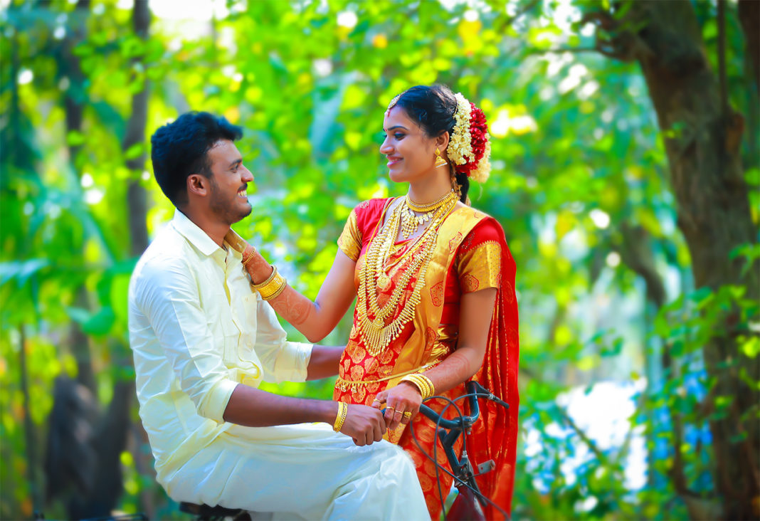 Traditional Dresses of Kerala Reflecting the Rich Malayali Culture