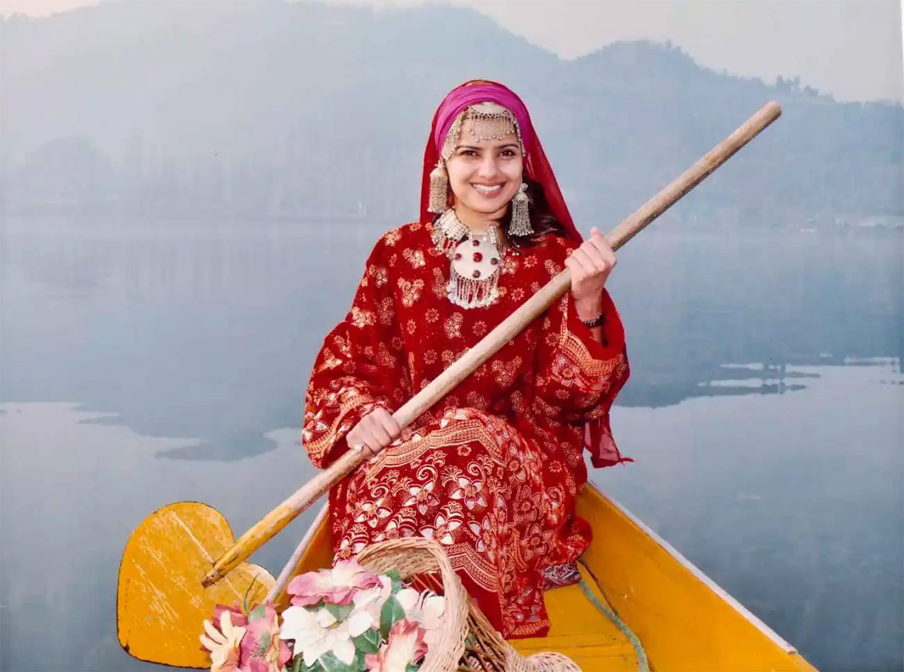 Traditional Dresses of Indian States - Kashmir