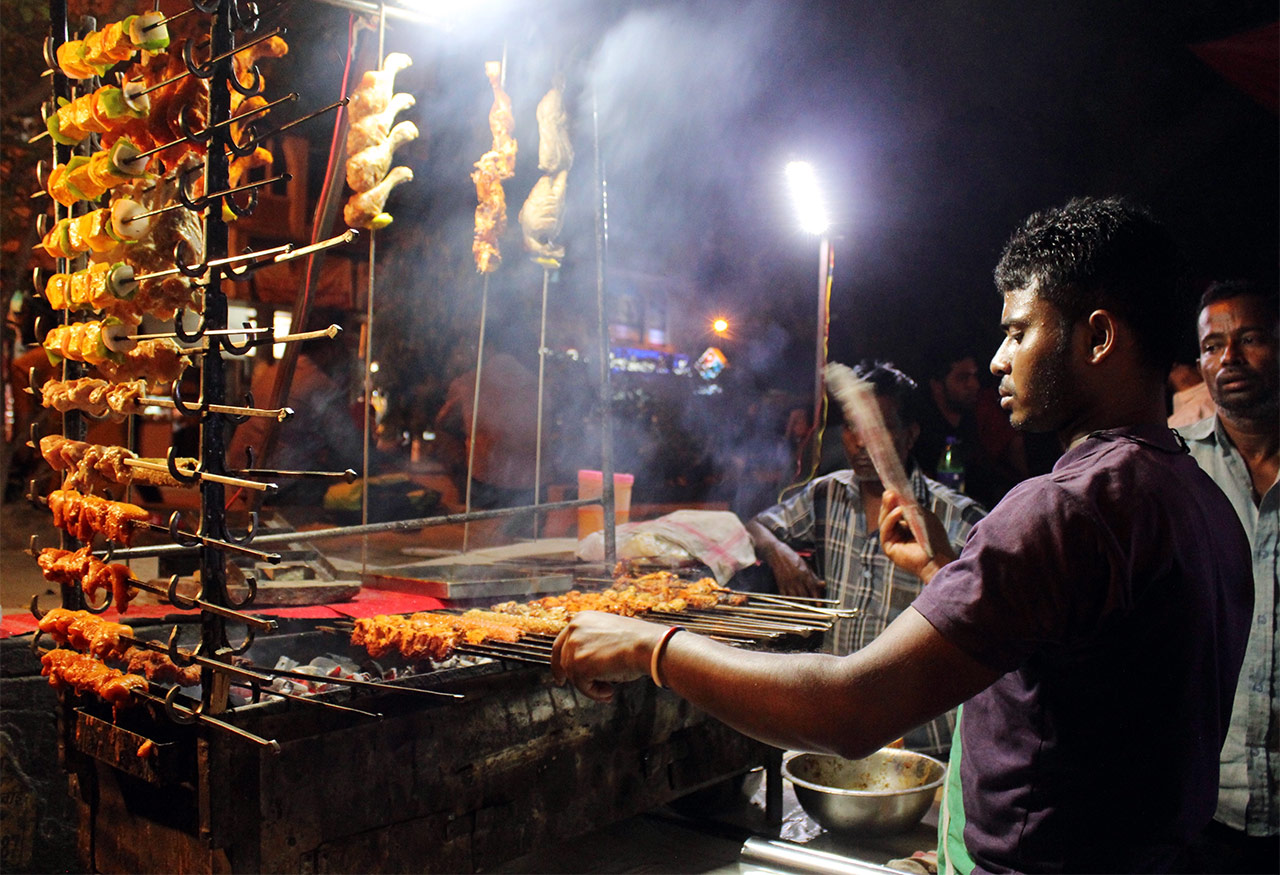 Street foods of Delhi that Make it a Paradise of Savouries