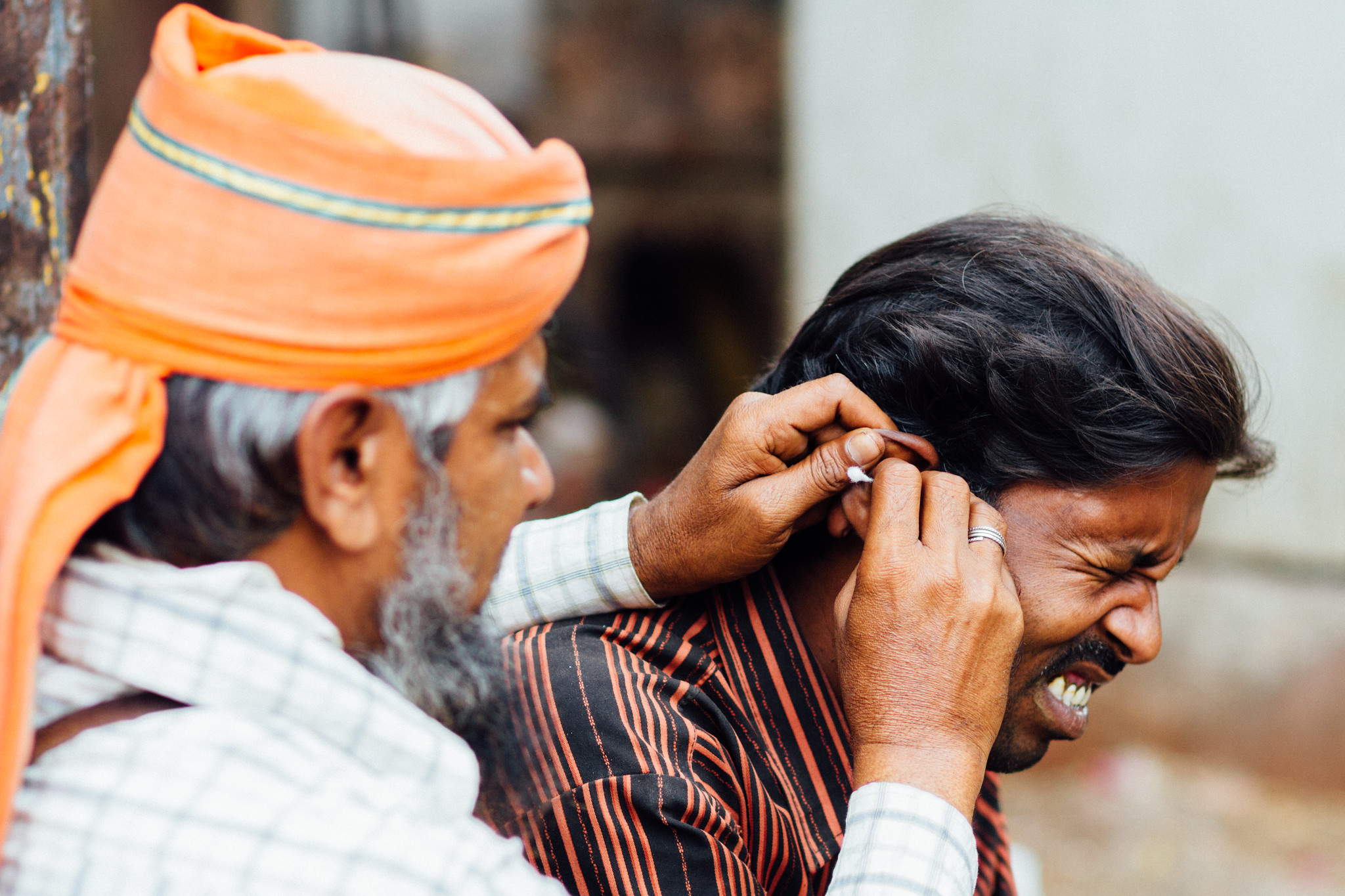 Professions that are Unique to India- ear cleaners