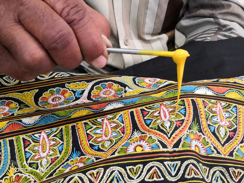 Rogan Art : The Exquisite Art of Cloth Printing Caleidoscope | Indian ...