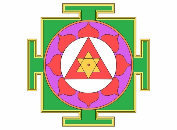 Exploring Mandalas Art with Infinite Facets