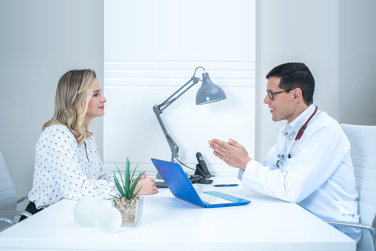 7 Questions to Ask Your Doctor Before Breast Augmentation Surgery